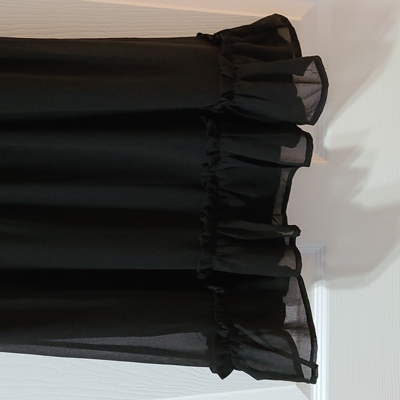 Cute Black Dress from Francesca's, Elastic Waist, Ruffles - Picture 3 of 7